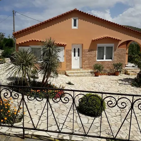 Magda Villa Agia Thekli